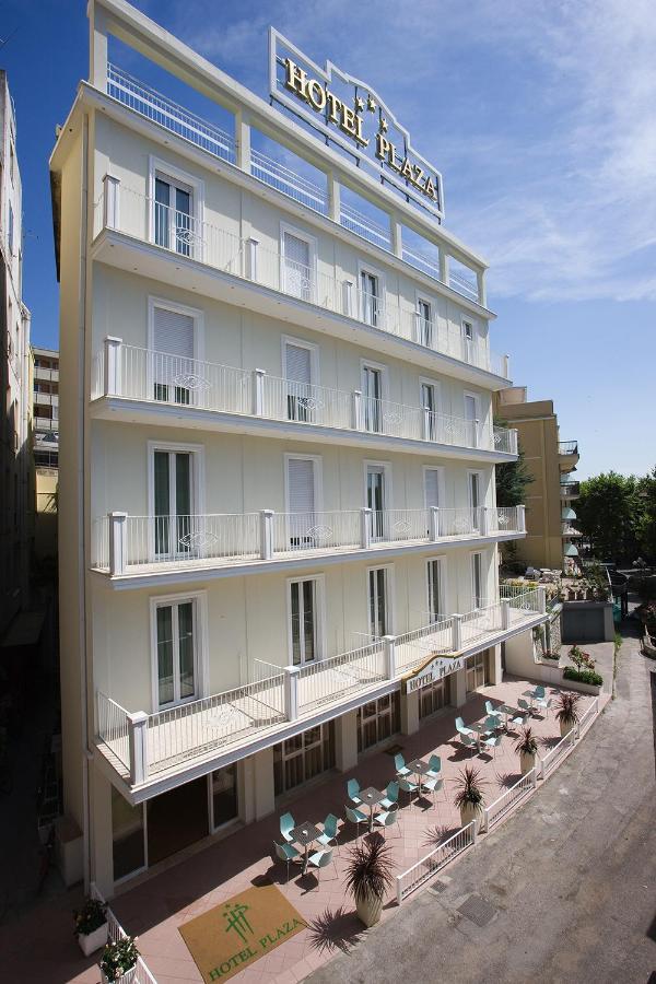 Hotel Plaza Gabicce Mare Exterior photo